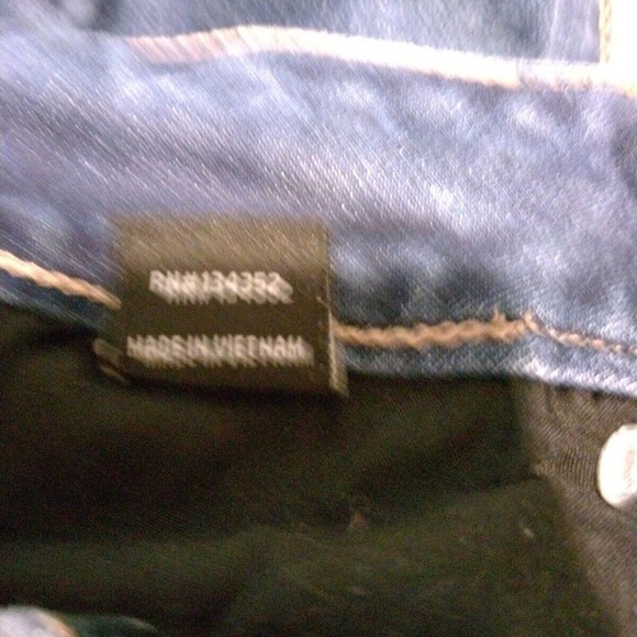 But I Love You Wax Jeans Distressed Denim Blue Jeans Size 3 - Picture 8 of 8